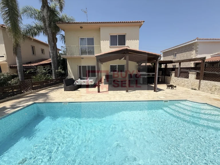 3 Bedroom House for Sale in Asomatos, Limassol District