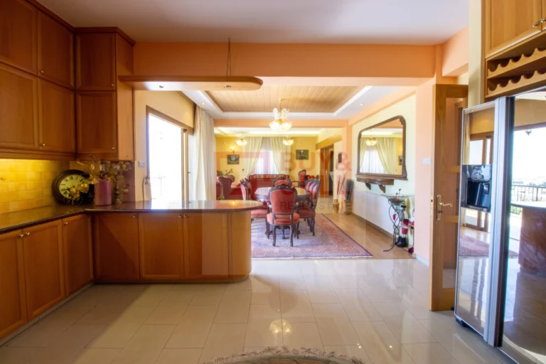 5 Bedroom House for Sale in Limassol – Agios Athanasios