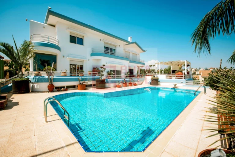 6+ Bedroom House for Sale in Limassol – Panthea