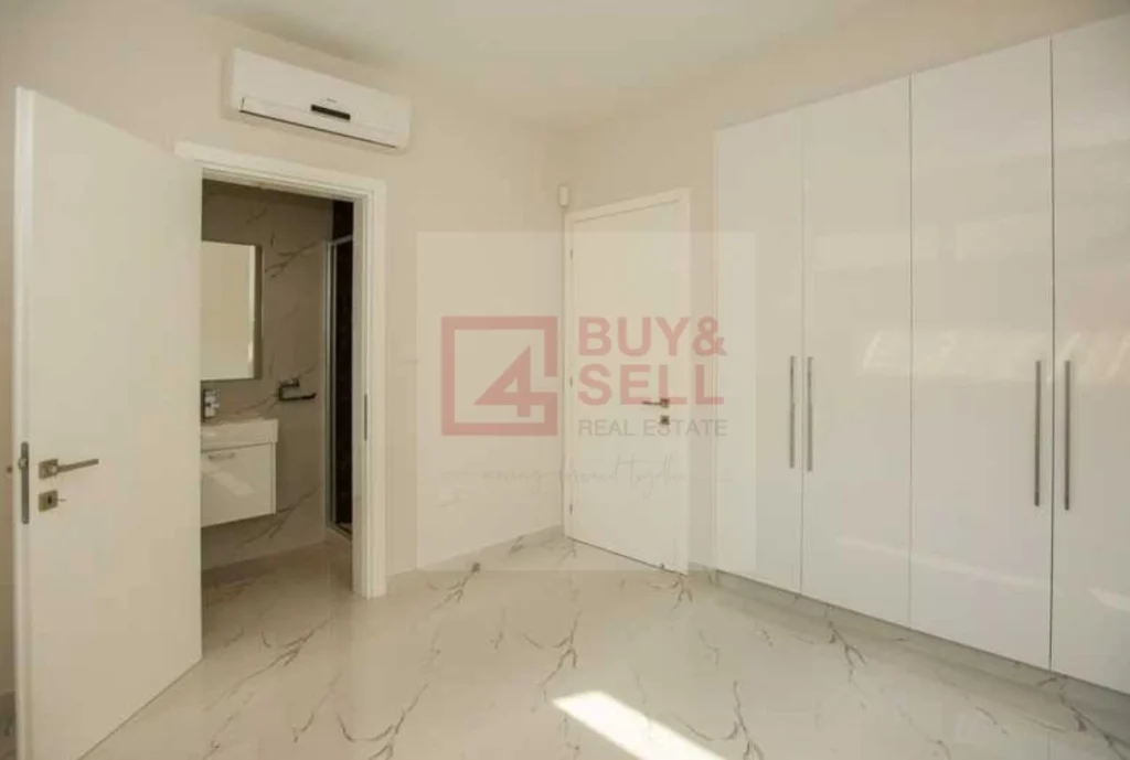 5 Bedroom House for Rent in Agios Tychonas, Limassol District
