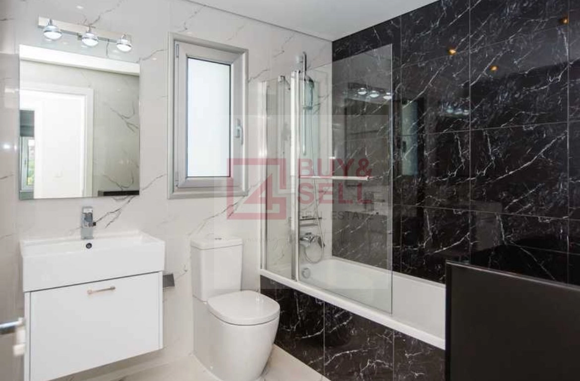 5 Bedroom House for Rent in Agios Tychonas, Limassol District