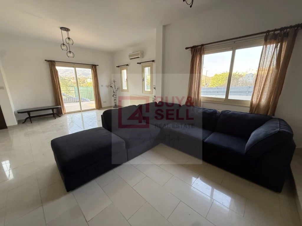 3 Bedroom House for Rent in Parekklisia, Limassol District