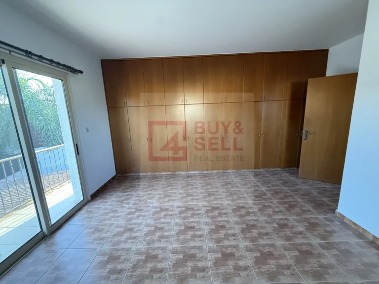 3 Bedroom House for Rent in Parekklisia, Limassol District