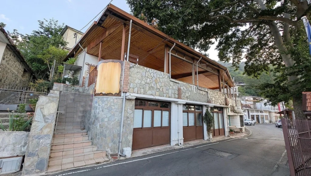 841m² Building for Sale in Pedoulas, Nicosia District