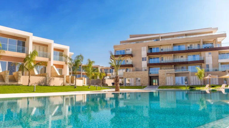 3 Bedroom Apartment for Sale in Chlorakas, Paphos District