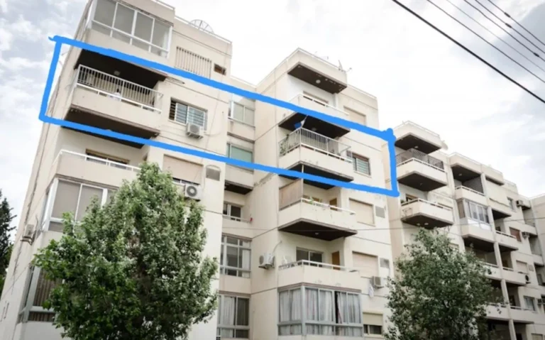 3 Bedroom Apartment for Sale in Potamos Germasogeias, Limassol District