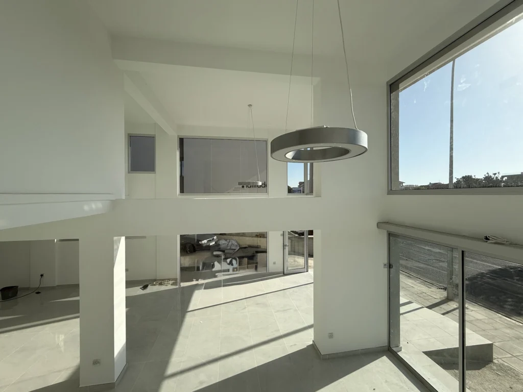 150m² Commercial for Rent in Limassol District