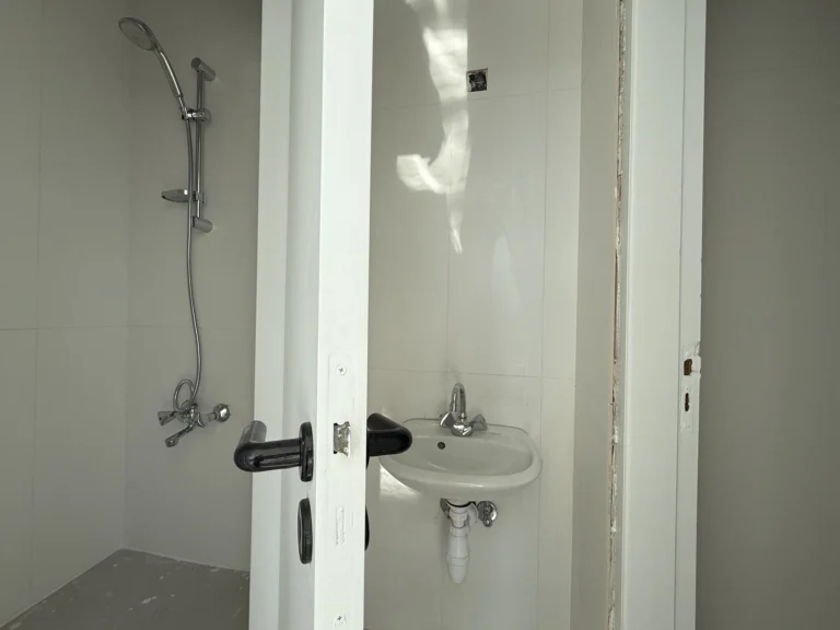 150m² Commercial for Rent in Limassol District