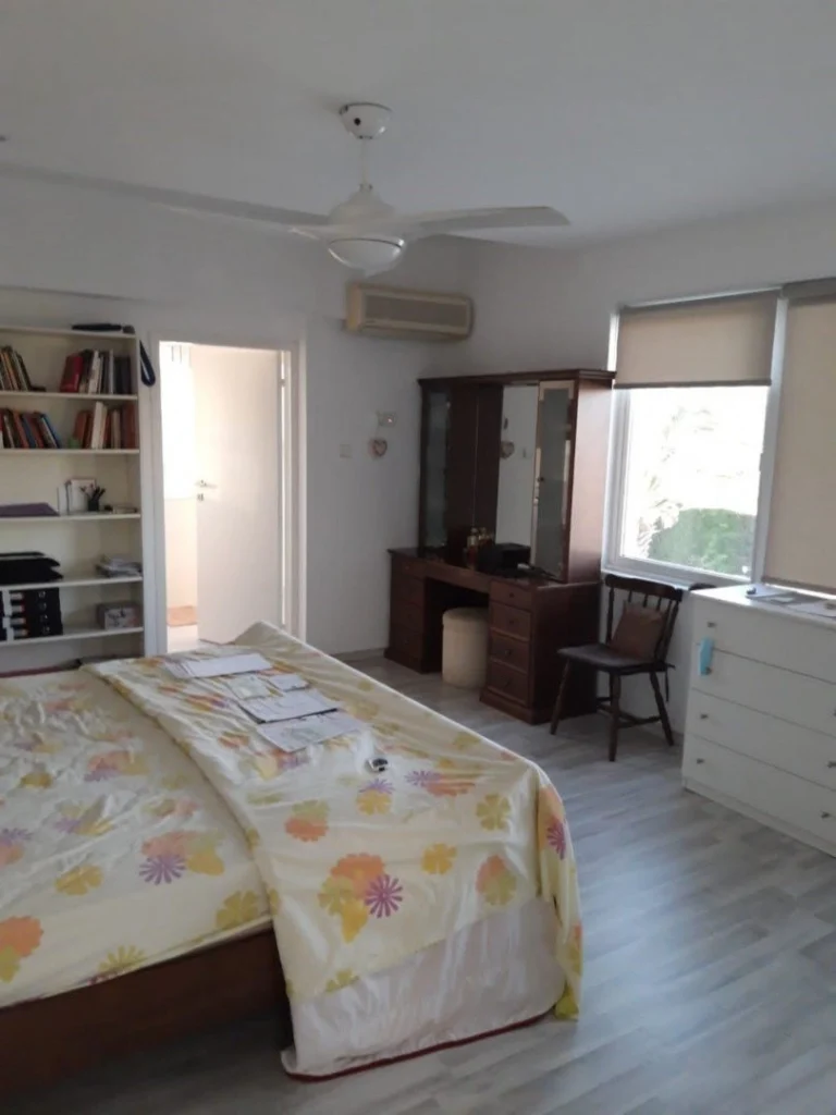 5 Bedroom House for Sale in Parekklisia, Limassol District