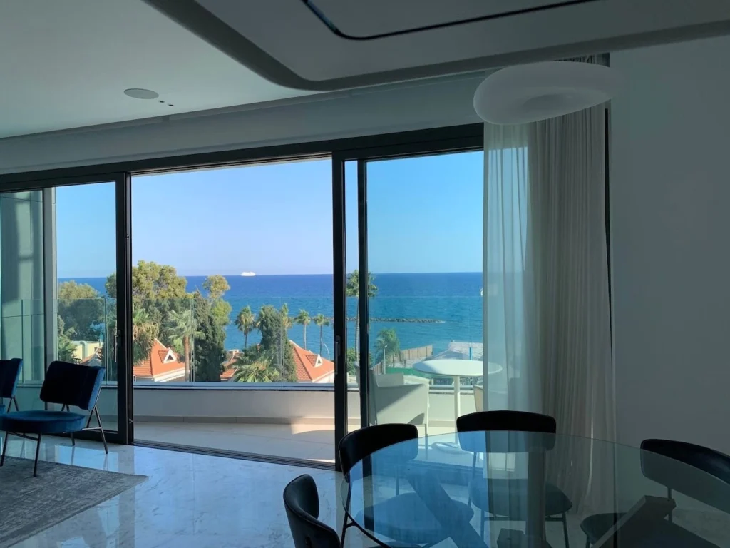 3 Bedroom Apartment for Sale in Amathounta, Limassol District