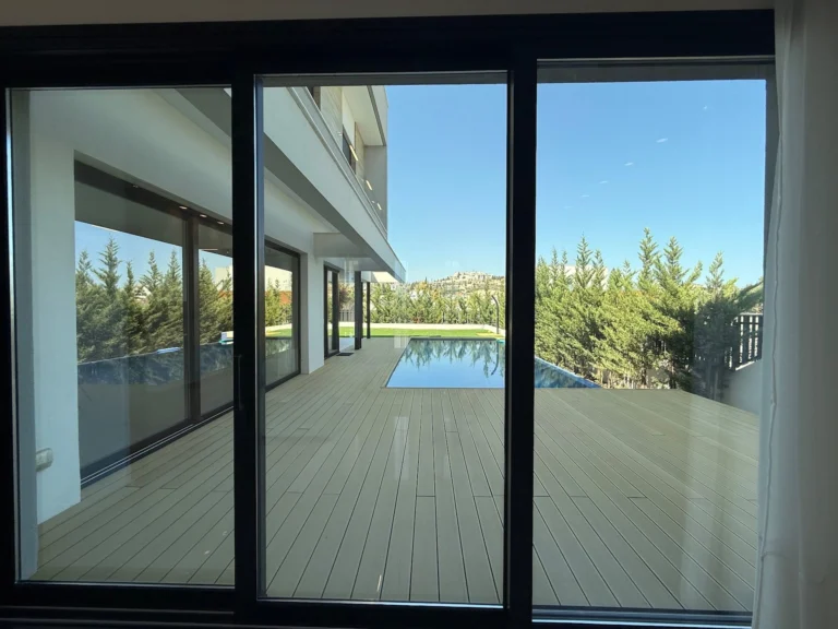 5 Bedroom House for Sale in Agios Tychonas, Limassol District