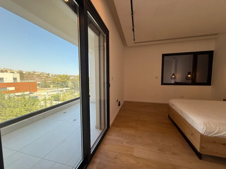 5 Bedroom House for Sale in Agios Tychonas, Limassol District