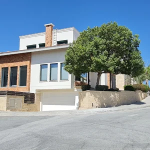 5 Bedroom House for Sale in Limassol – Agios Athanasios