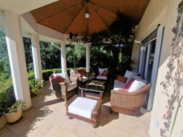 5 Bedroom House for Sale in Laneia, Limassol District