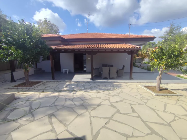 3 Bedroom House for Sale in Kalo Chorio Lemesou, Limassol District