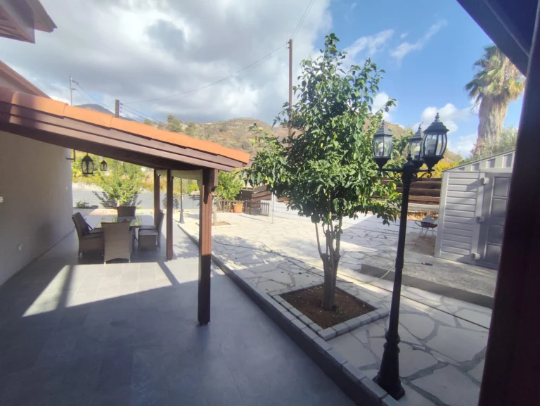 3 Bedroom House for Sale in Kalo Chorio Lemesou, Limassol District