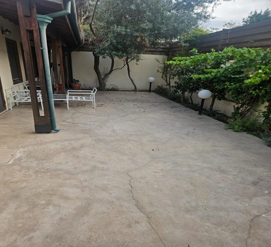 200m² Building for Rent in Limassol – Katholiki