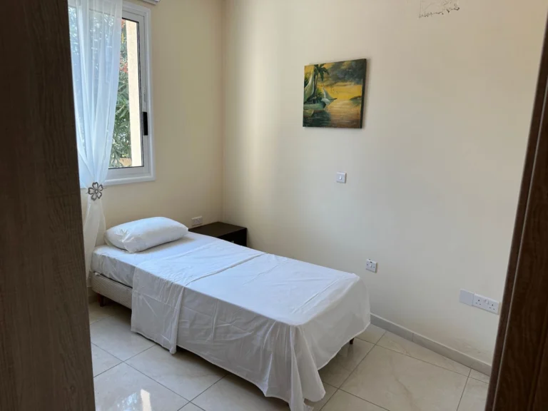 3 Bedroom House for Sale in Paphos – Moutallos