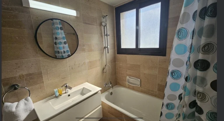 425m² Building for Sale in Kato Paphos