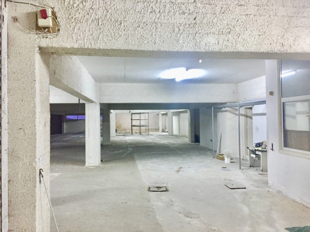 2000m² Building for Sale in Makedonitissa, Nicosia District