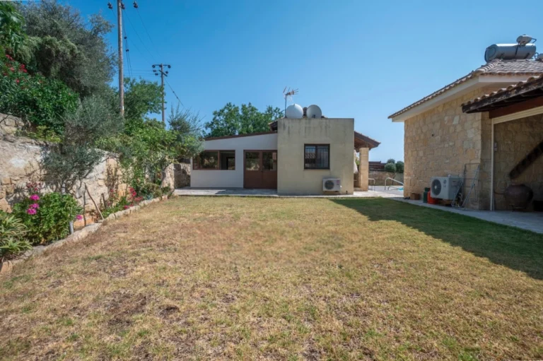 3 Bedroom House for Sale in Laneia, Limassol District