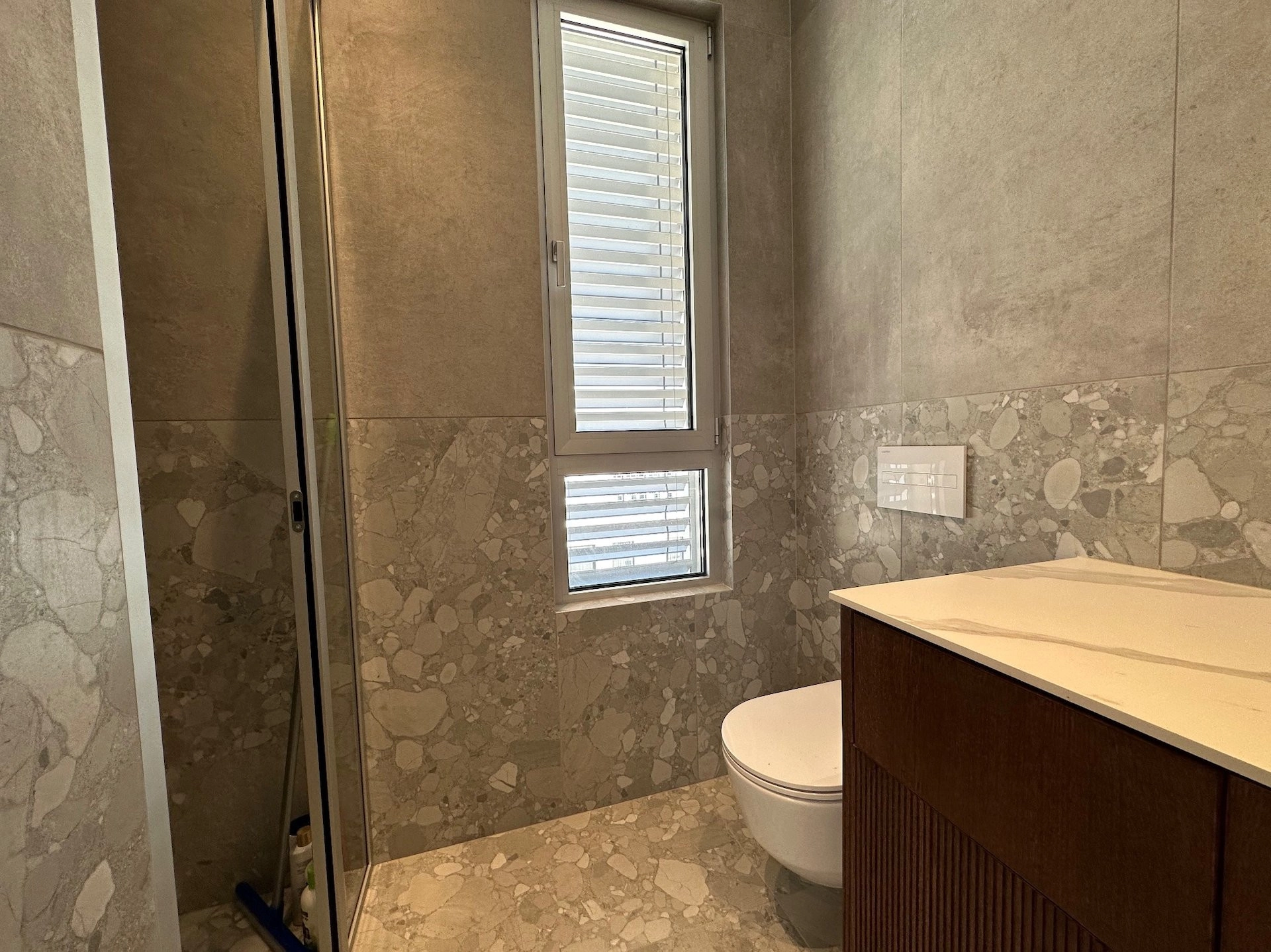 6+ Bedroom House for Rent in Agios Tychonas, Limassol District