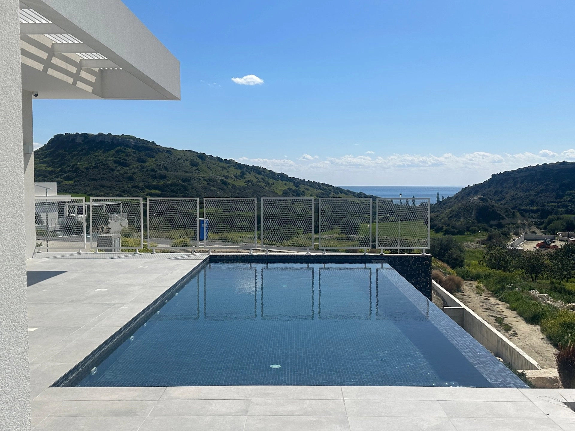 6+ Bedroom House for Rent in Agios Tychonas, Limassol District