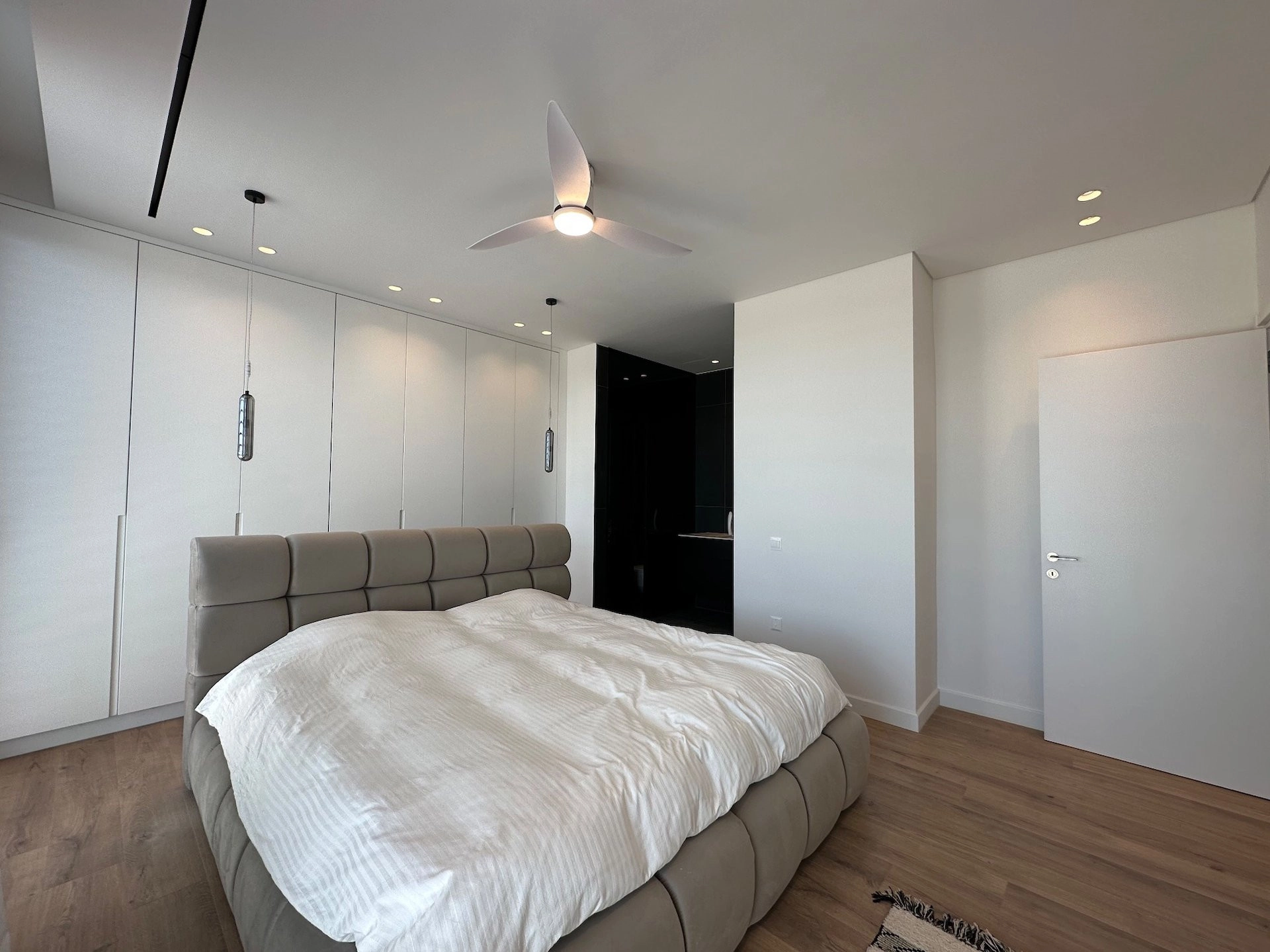 6+ Bedroom House for Rent in Agios Tychonas, Limassol District