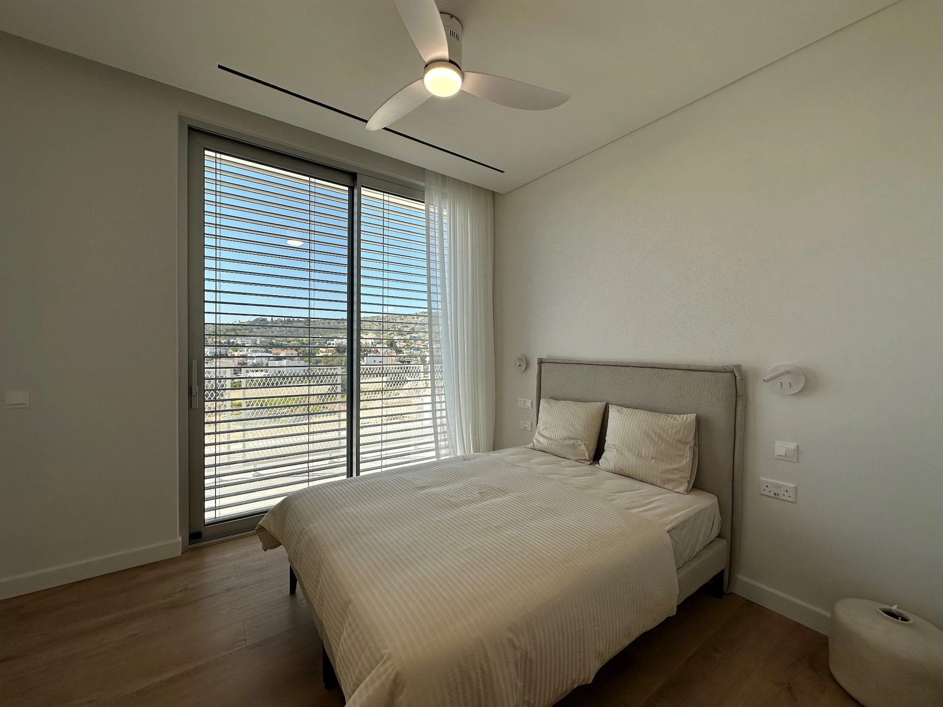 6+ Bedroom House for Rent in Agios Tychonas, Limassol District