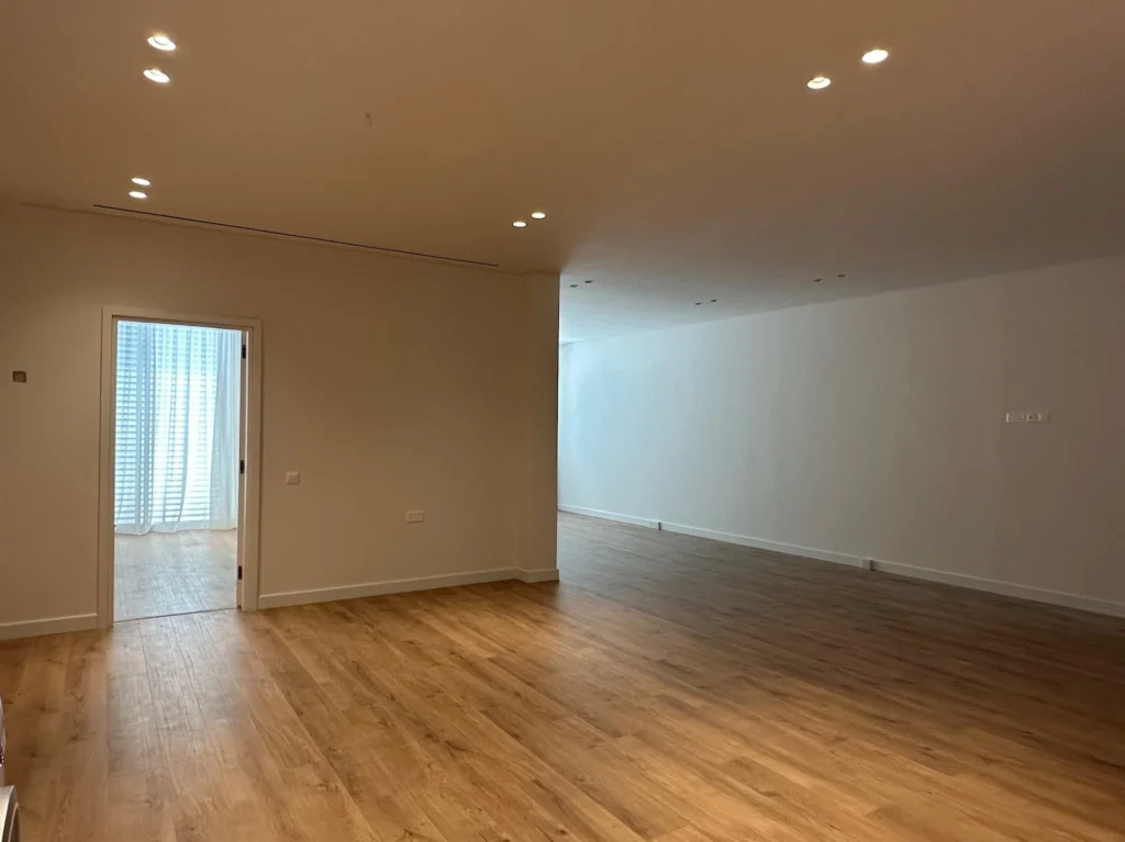 6+ Bedroom House for Rent in Agios Tychonas, Limassol District