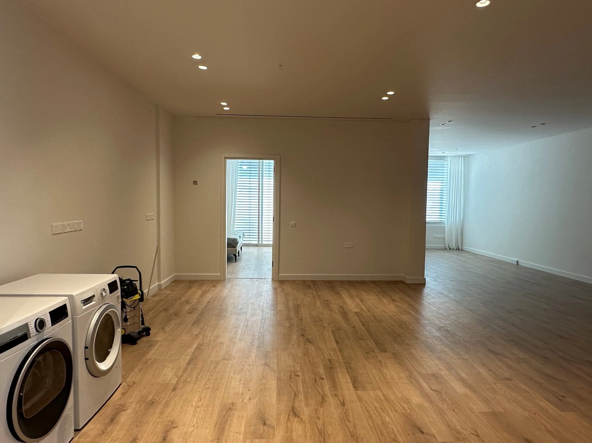 6+ Bedroom House for Rent in Agios Tychonas, Limassol District
