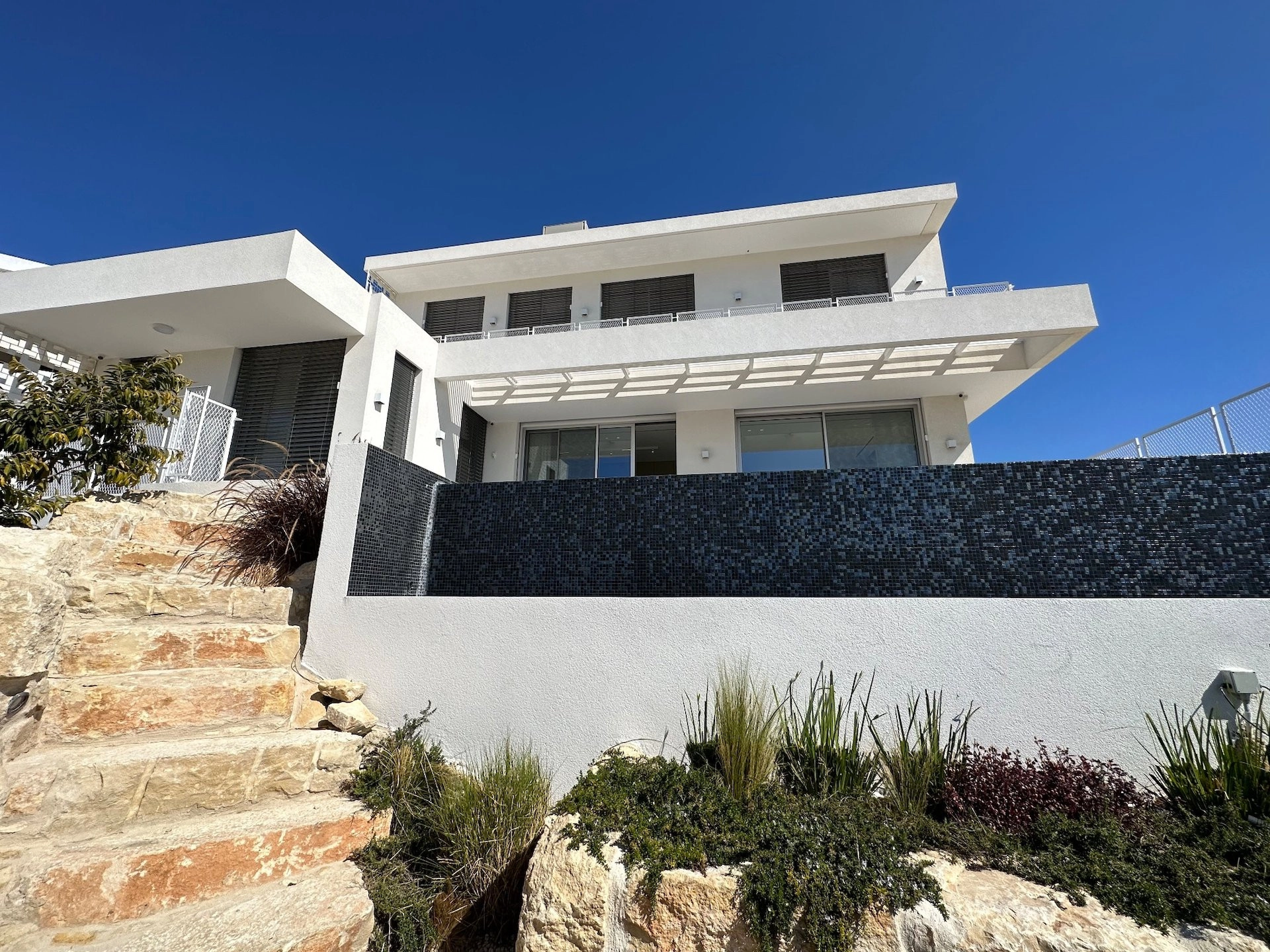 6+ Bedroom House for Rent in Agios Tychonas, Limassol District