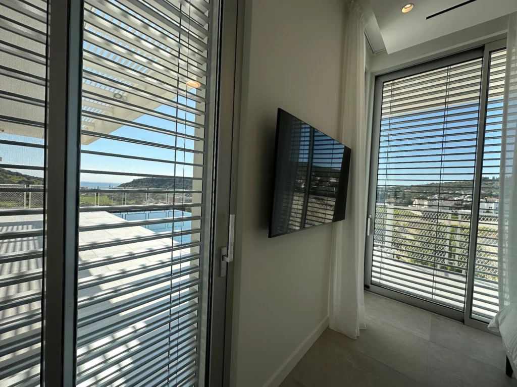 6+ Bedroom House for Rent in Agios Tychonas, Limassol District