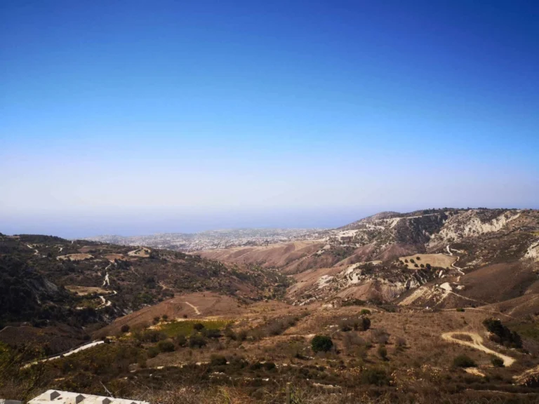 5 Bedroom House for Sale in Kathikas, Paphos District