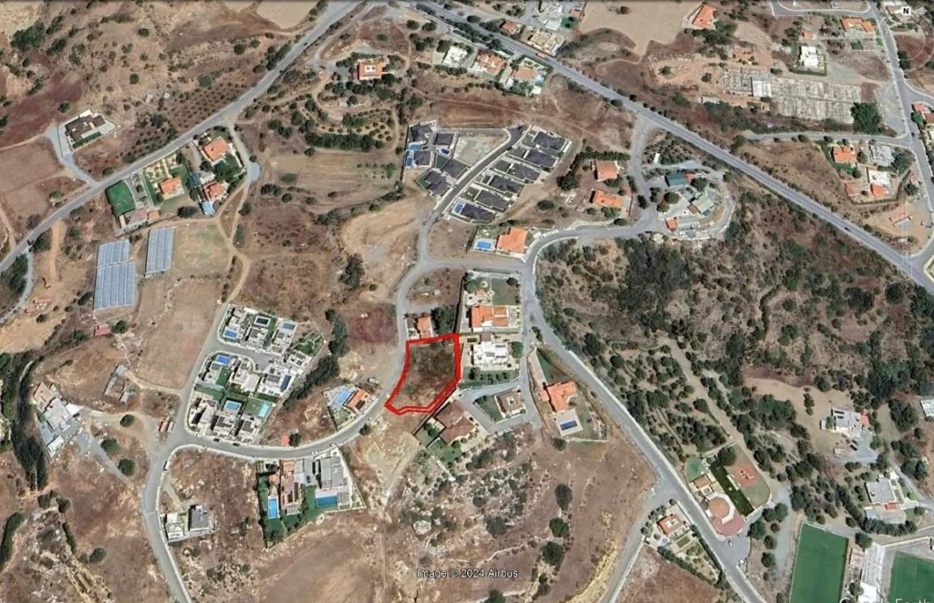 1,649m² Plot for Sale in Parekklisia, Limassol District