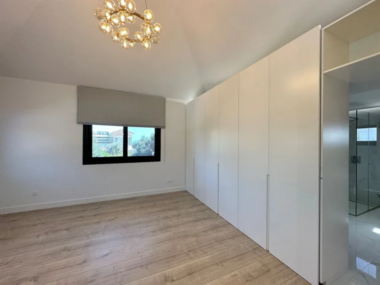 5 Bedroom House for Sale in Limassol District