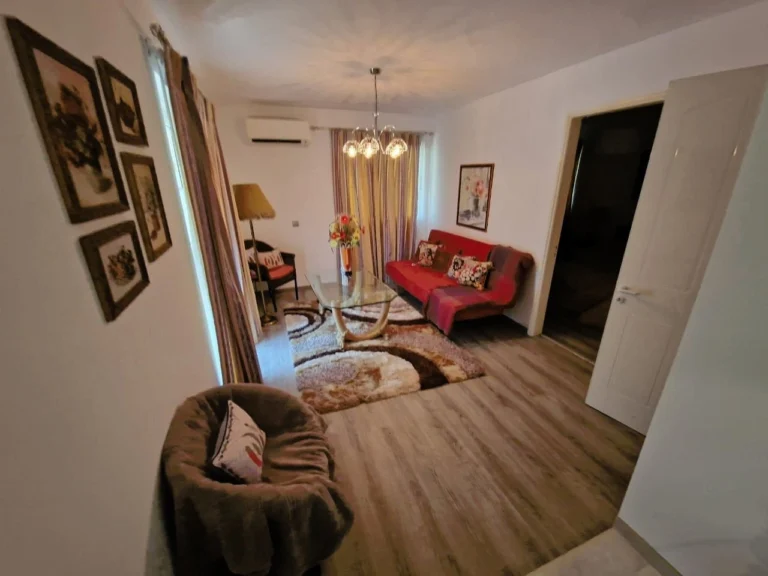 5 Bedroom House for Sale in Parekklisia, Limassol District