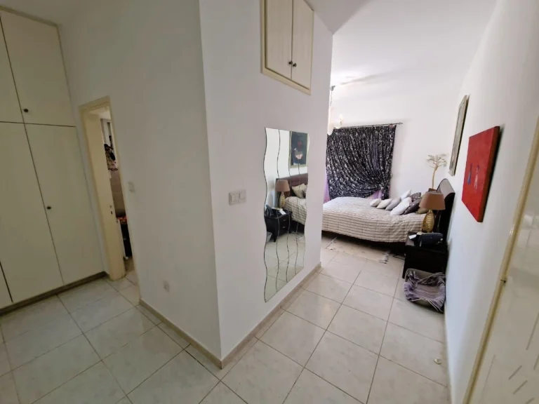 5 Bedroom House for Sale in Parekklisia, Limassol District