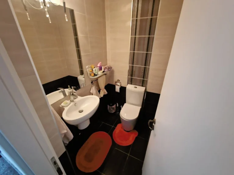 5 Bedroom House for Sale in Parekklisia, Limassol District