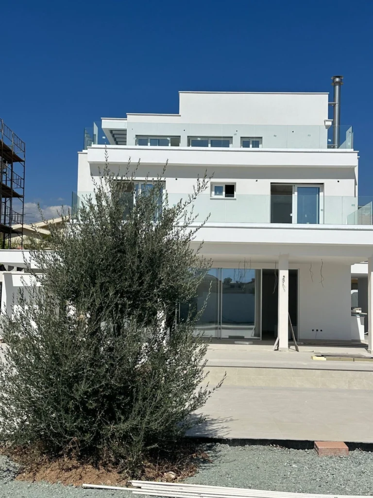 5 Bedroom House for Rent in Limassol District