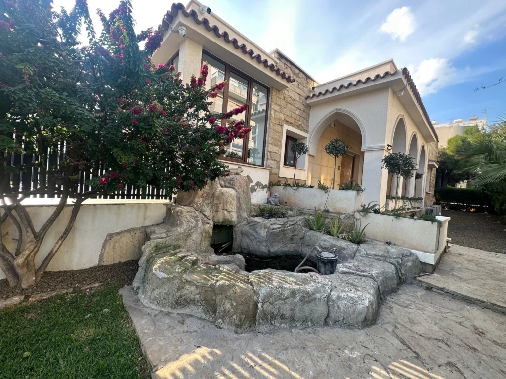 280m² Building for Rent in Limassol – Agia Zoni