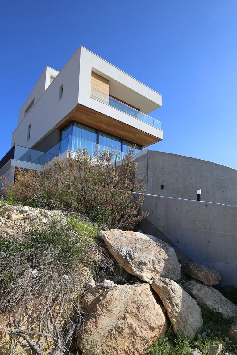 6+ Bedroom House for Sale in Konia, Paphos District