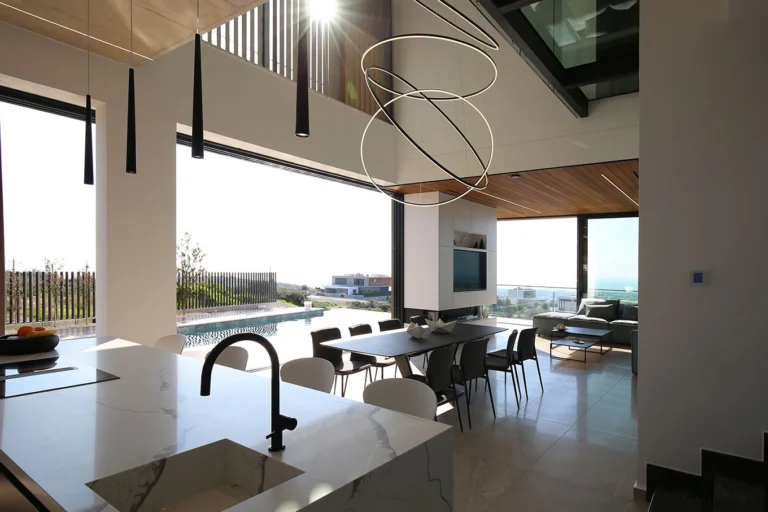 6+ Bedroom House for Sale in Konia, Paphos District