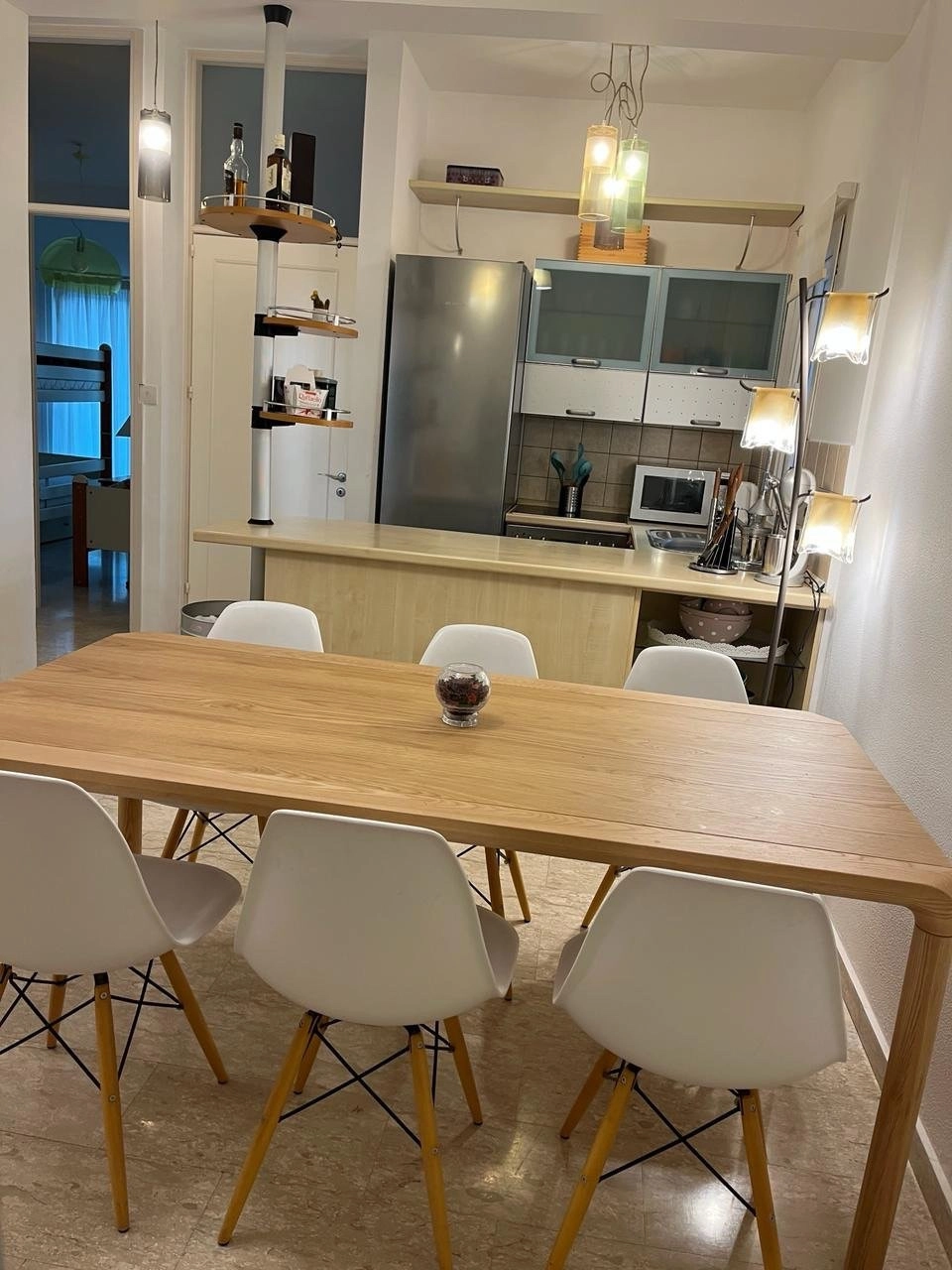 2 Bedroom Apartment for Rent in Amathounta, Limassol District