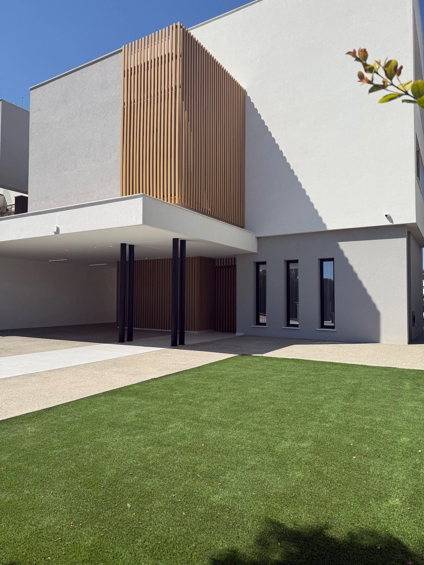5 Bedroom House for Rent in Agios Tychonas, Limassol District