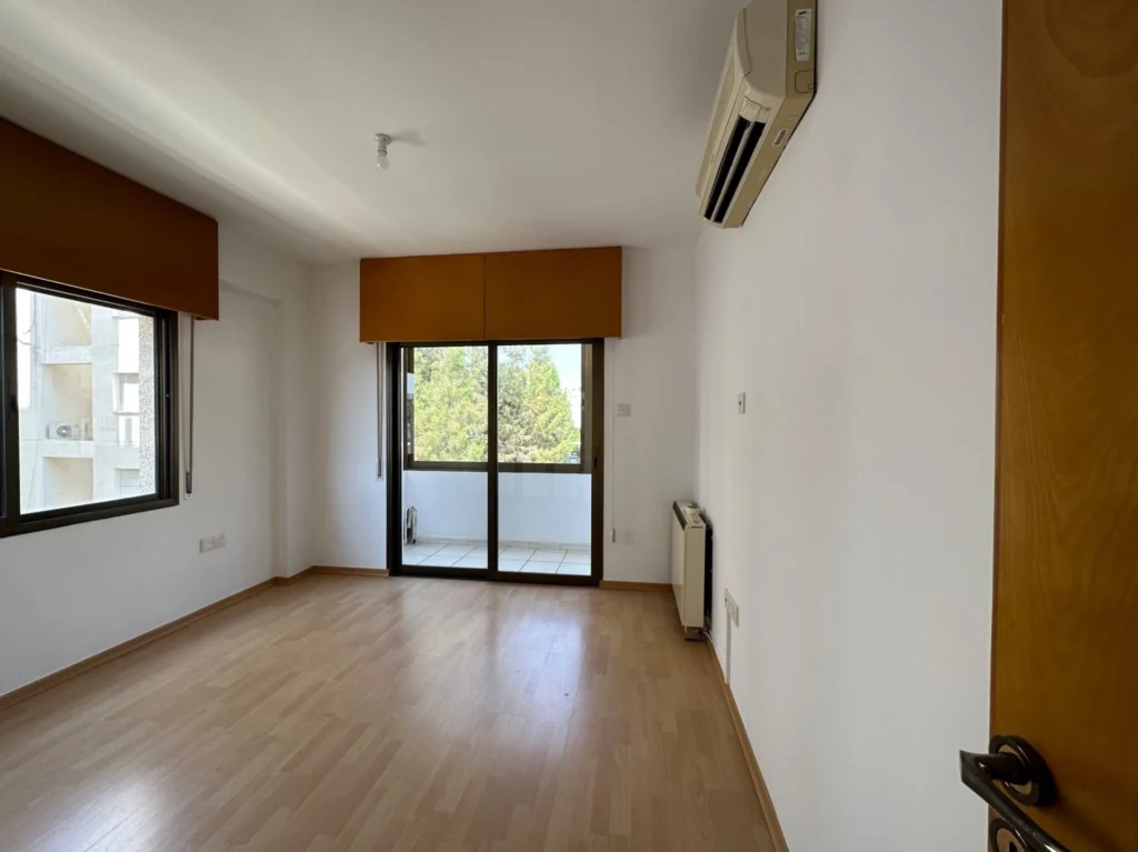 135m² Office for Rent in Limassol – Mesa Geitonia
