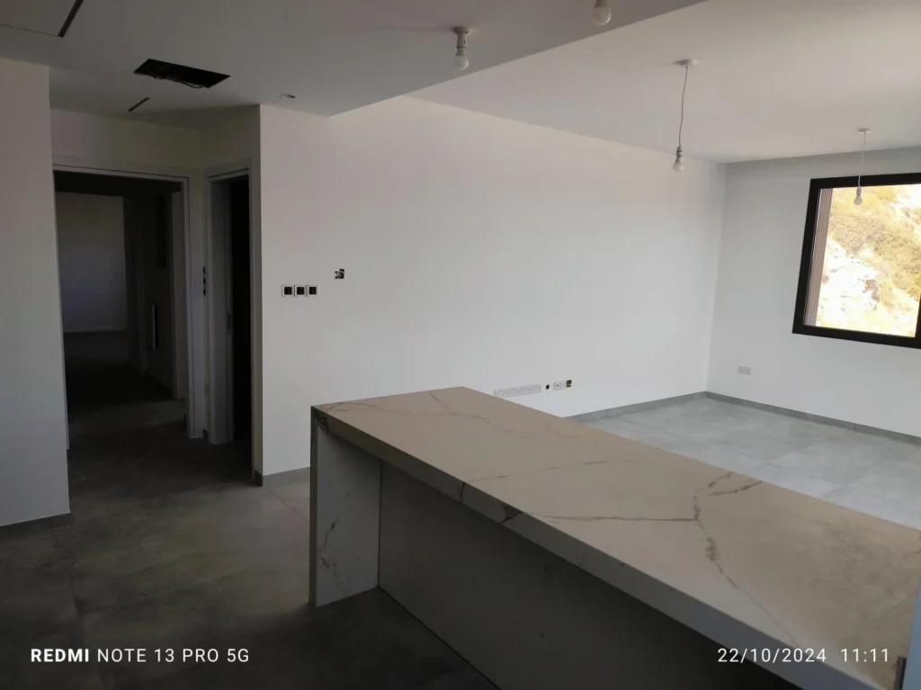 2 Bedroom Apartment for Sale in Germasogeia, Limassol District