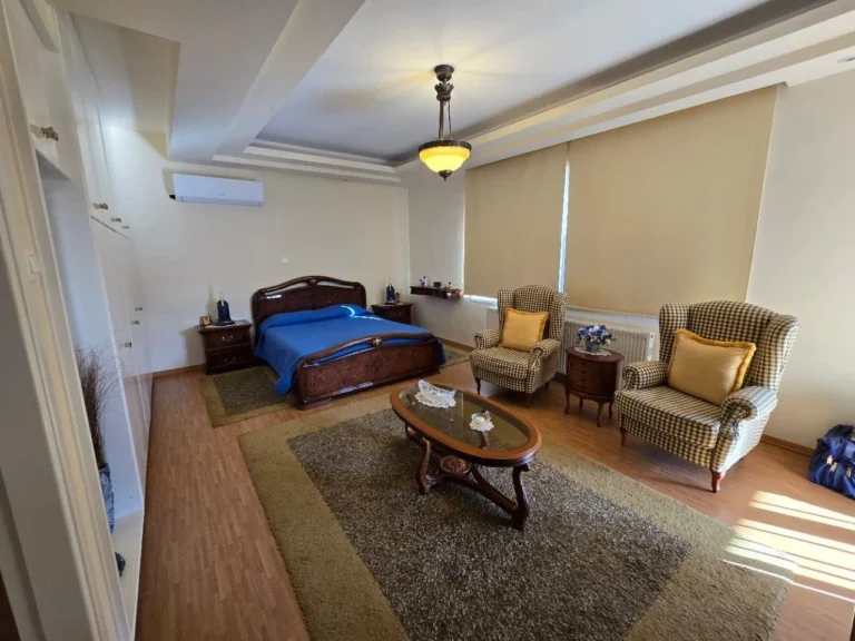 5 Bedroom House for Sale in Fasoula Lemesou, Limassol District