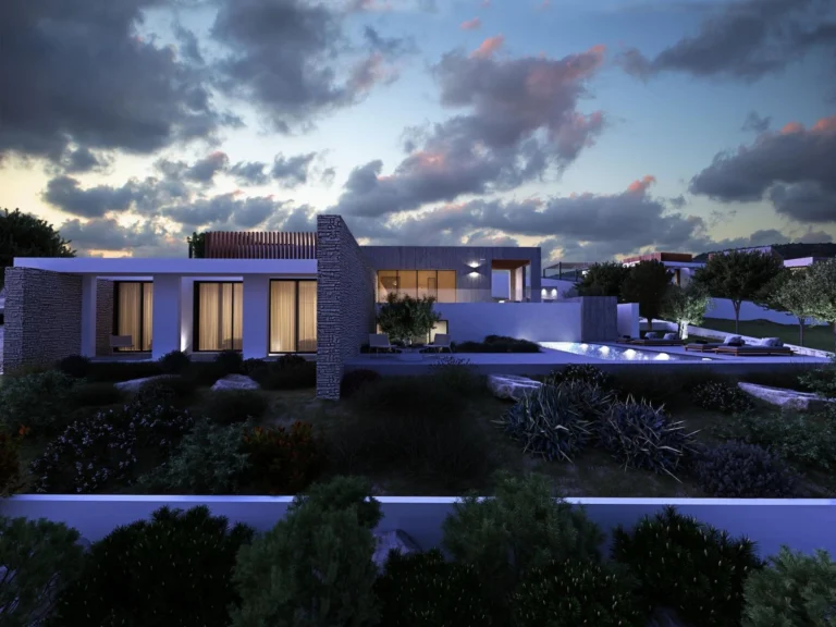 4 Bedroom House for Sale in Sea Caves, Paphos District