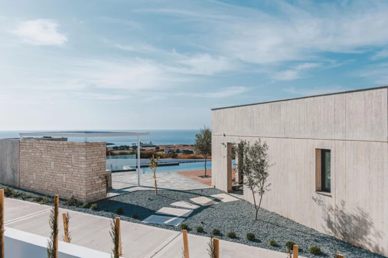 4 Bedroom House for Sale in Sea Caves, Paphos District